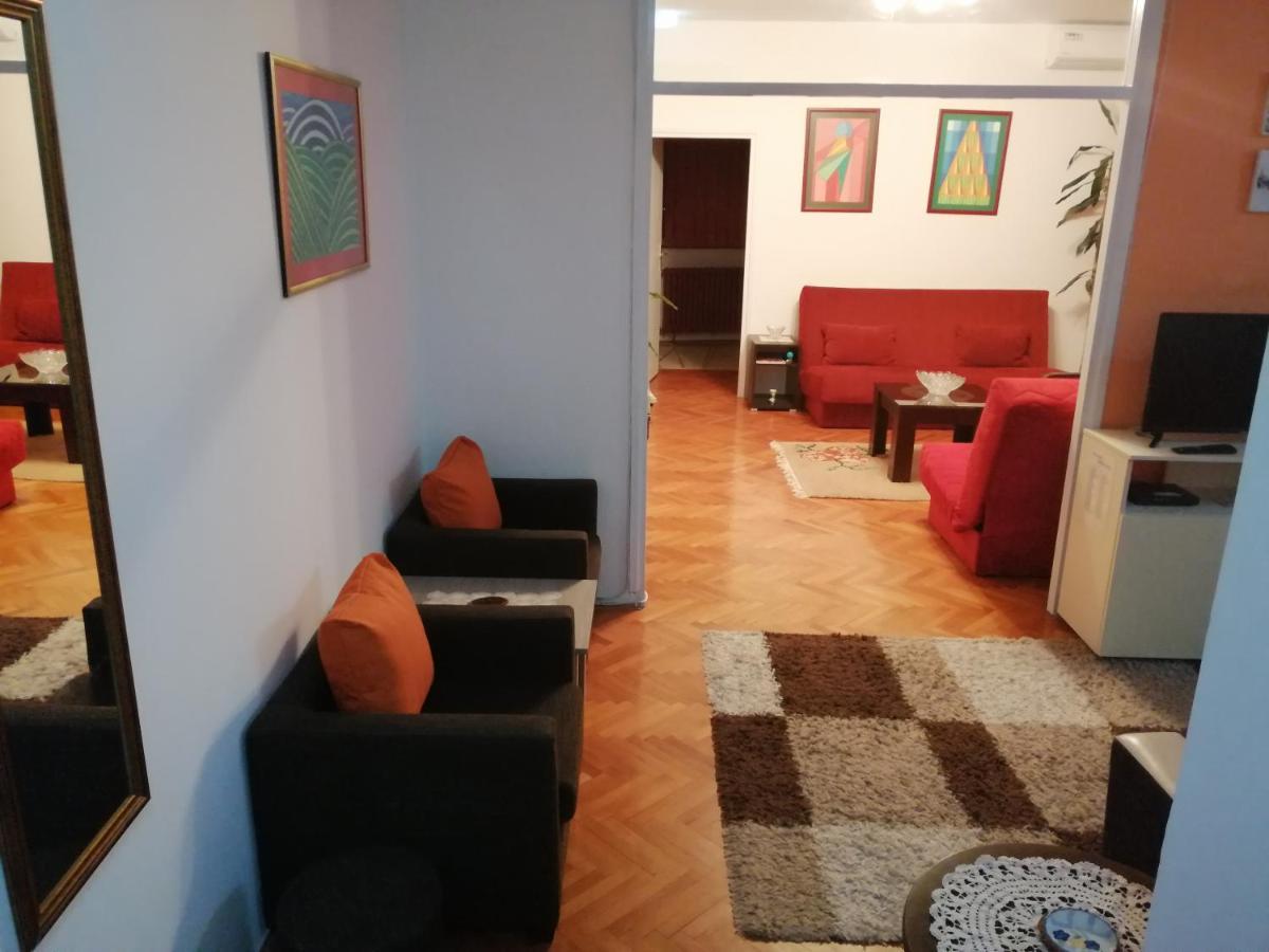 Apartman Dunja Vranje Esterno foto