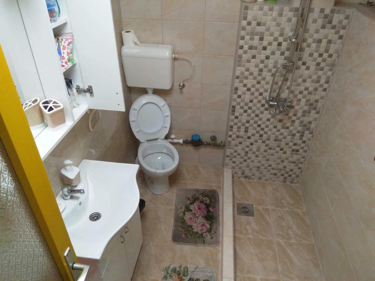 Apartman Dunja Vranje Esterno foto