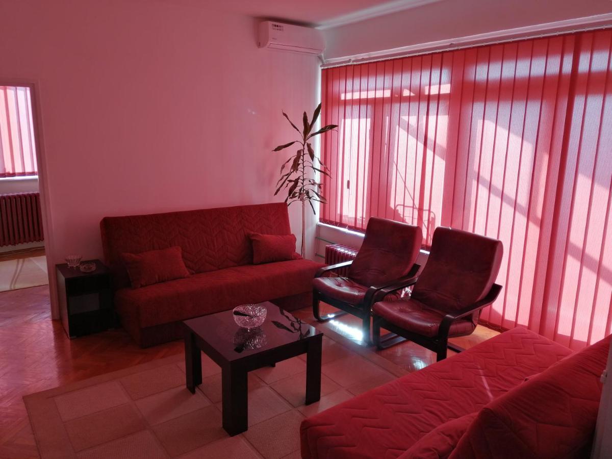 Apartman Dunja Vranje Esterno foto