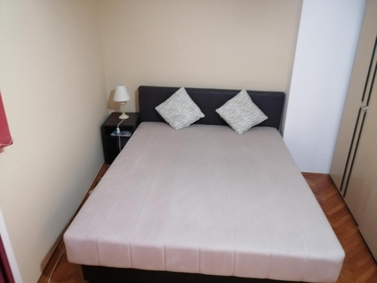 Apartman Dunja Vranje Esterno foto