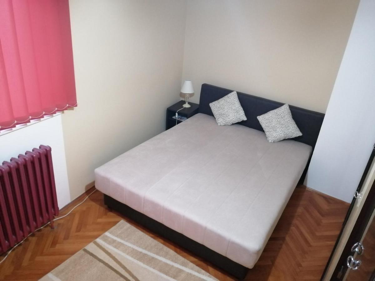 Apartman Dunja Vranje Esterno foto
